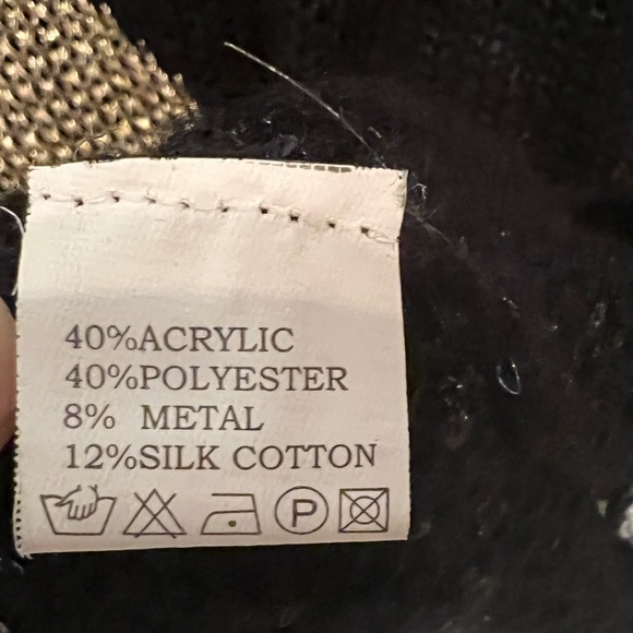 LF Katsumi Gold Heart Black Crewneck Sweater - Picture 7 of 7